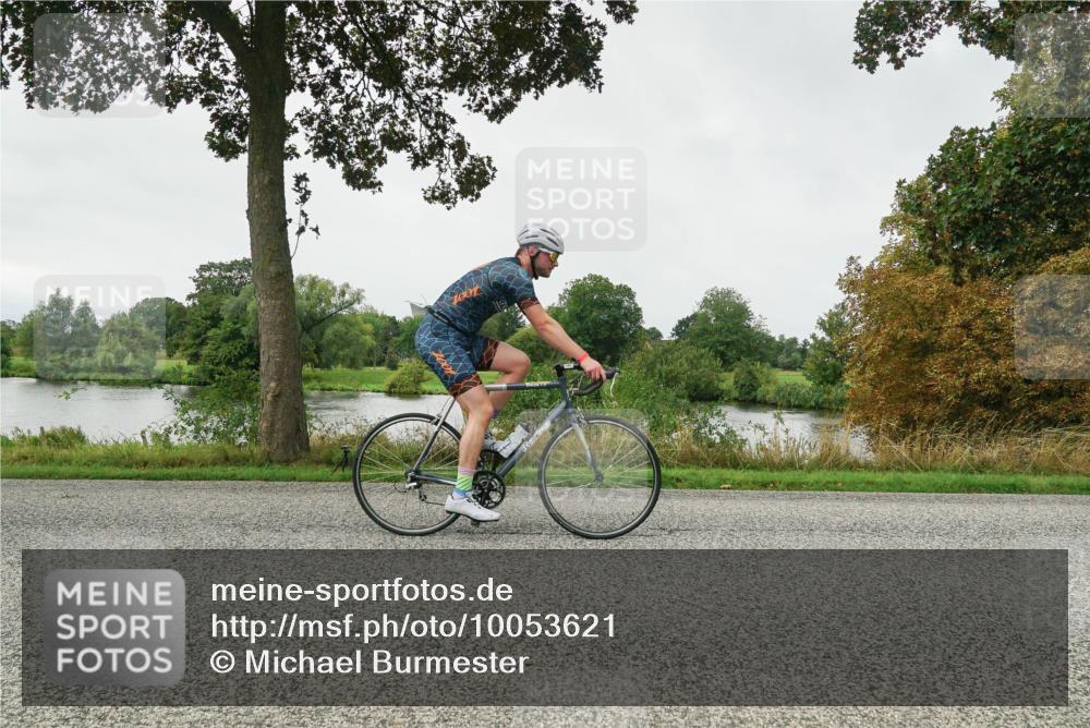 30.08.2026 - Elbe Triathlon Hamburg Michael Burmester http://msf.ph/oto/10053621 30.08.2026 10:33:45 Radfahren 866, 962, 1069, 1121 meine-sportfotos.de