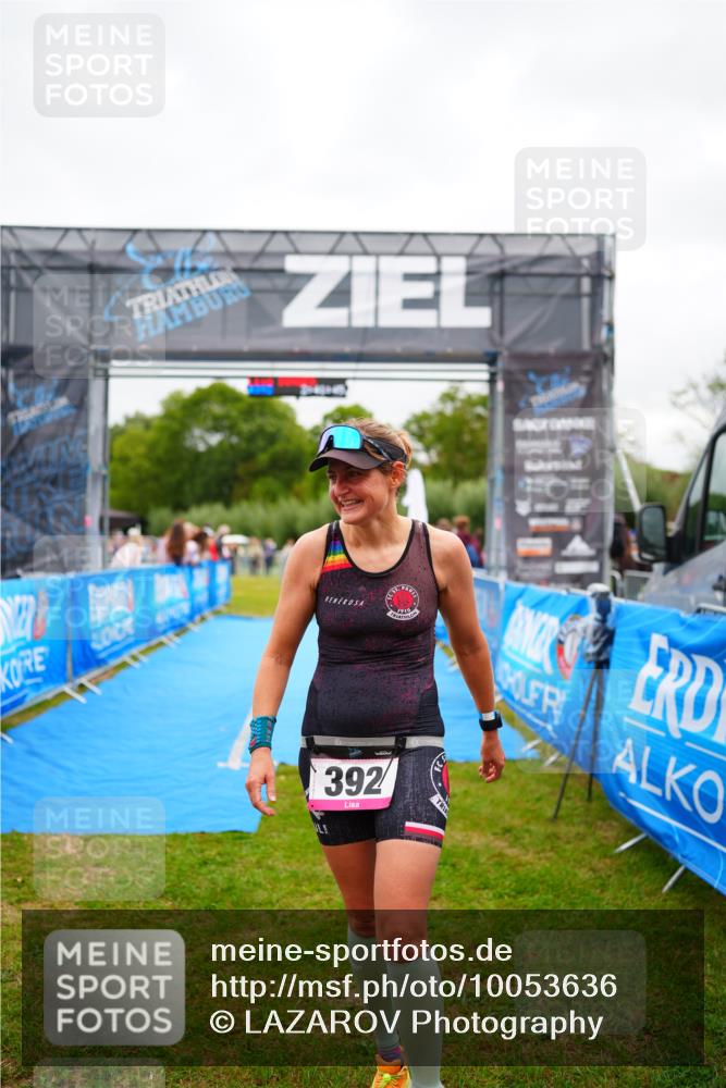 30.08.2026 - Elbe Triathlon Hamburg LAZAROV Photography http://msf.ph/oto/10053636 30.08.2026 10:51:49 Ziel 423 meine-sportfotos.de
