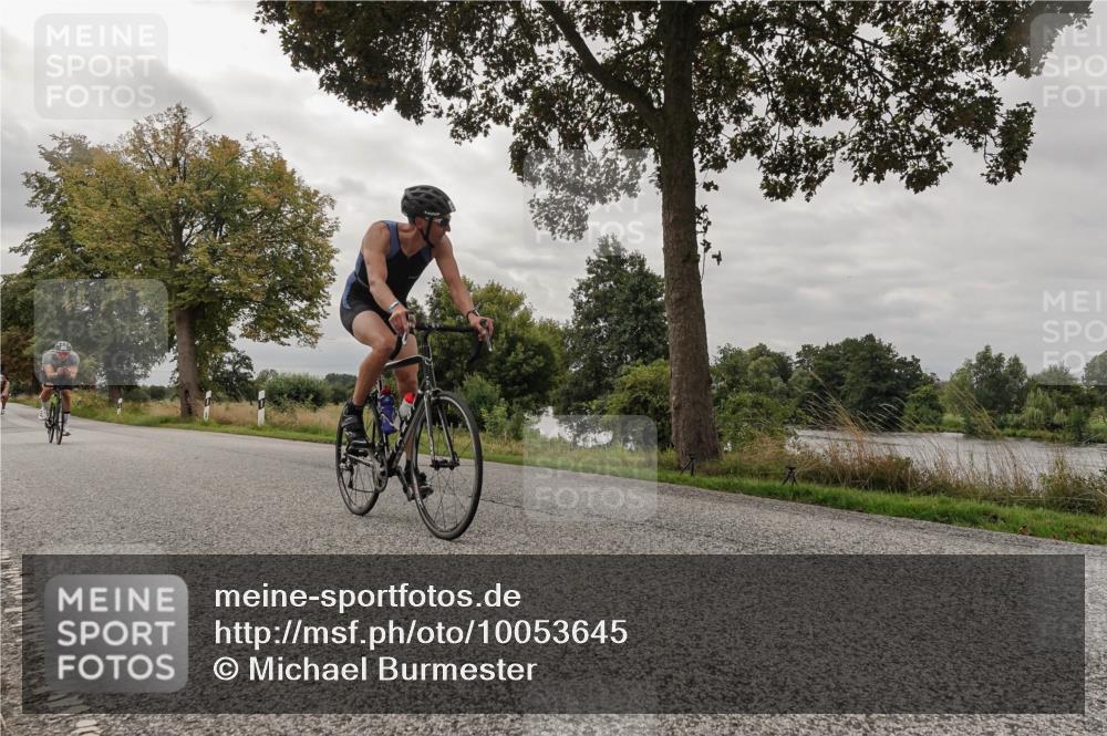 30.08.2026 - Elbe Triathlon Hamburg Michael Burmester http://msf.ph/oto/10053645 30.08.2026 10:51:24 Radfahren 1015, 1113, 1272, 1277 meine-sportfotos.de