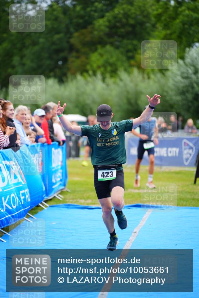 30.08.2026 - Elbe Triathlon Hamburg LAZAROV Photography http://msf.ph/oto/10053661 30.08.2026 10:51:55 Ziel 423, 452, 536 meine-sportfotos.de