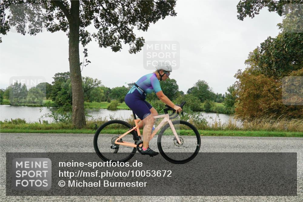 30.08.2026 - Elbe Triathlon Hamburg Michael Burmester http://msf.ph/oto/10053672 30.08.2026 10:34:38 Radfahren 947, 999, 1025, 1048, 1071 meine-sportfotos.de