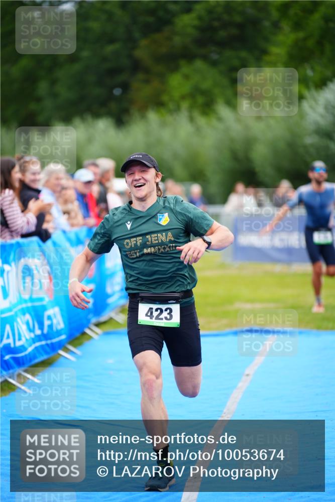 30.08.2026 - Elbe Triathlon Hamburg LAZAROV Photography http://msf.ph/oto/10053674 30.08.2026 10:51:55 Ziel 423, 452, 536 meine-sportfotos.de