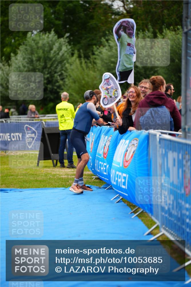 30.08.2026 - Elbe Triathlon Hamburg LAZAROV Photography http://msf.ph/oto/10053685 30.08.2026 10:51:57 Ziel 423, 452, 536 meine-sportfotos.de