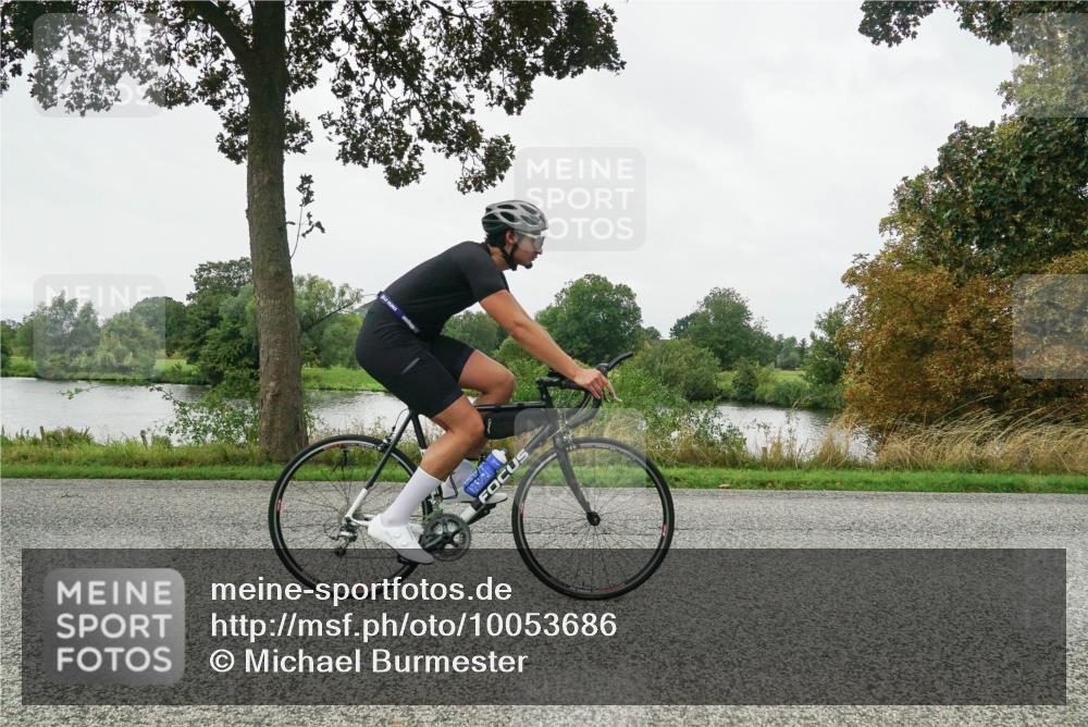 30.08.2026 - Elbe Triathlon Hamburg Michael Burmester http://msf.ph/oto/10053686 30.08.2026 10:35:14 Radfahren 1100, 1104, 1110, 1113, 1306 meine-sportfotos.de
