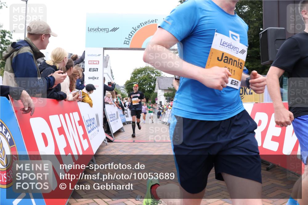 30.08.2026 - Blankeneser Heldenlauf Lena Gebhardt http://msf.ph/oto/10053689 30.08.2026 12:04:39 Ziel 2196, 2285, 2333, 2683, 2766, 2795, 2811, 2829, 4125 meine-sportfotos.de