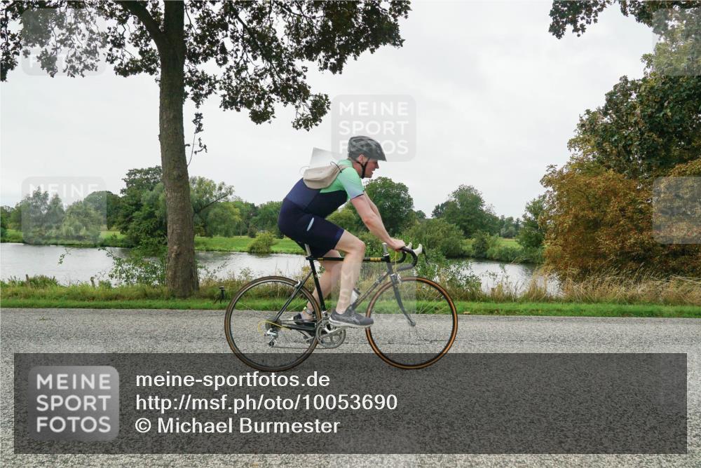 30.08.2026 - Elbe Triathlon Hamburg Michael Burmester http://msf.ph/oto/10053690 30.08.2026 10:35:15 Radfahren 1100, 1101, 1104, 1110, 1113, 1119, 1306 meine-sportfotos.de