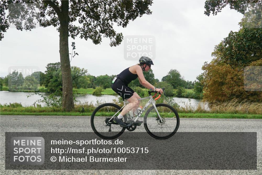 30.08.2026 - Elbe Triathlon Hamburg Michael Burmester http://msf.ph/oto/10053715 30.08.2026 10:35:31 Radfahren 568, 831, 864 meine-sportfotos.de