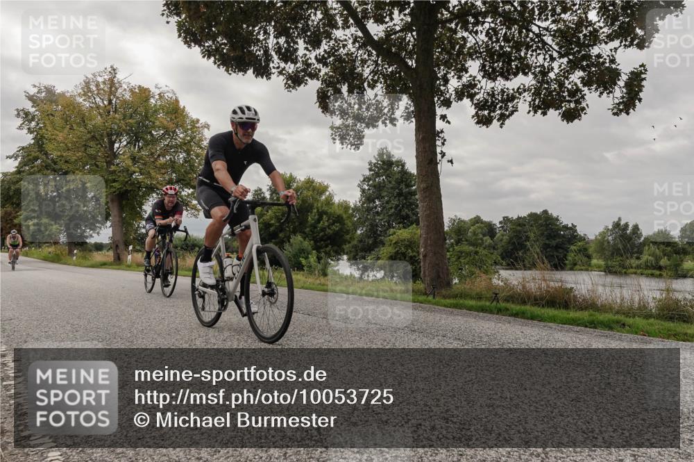 30.08.2026 - Elbe Triathlon Hamburg Michael Burmester http://msf.ph/oto/10053725 30.08.2026 10:52:15 Radfahren 947, 1247, 1258, 1278, 1287, 1311 meine-sportfotos.de