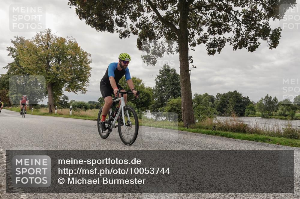 30.08.2026 - Elbe Triathlon Hamburg Michael Burmester http://msf.ph/oto/10053744 30.08.2026 10:52:26 Radfahren 1068, 1110, 1212, 1268, 1300 meine-sportfotos.de