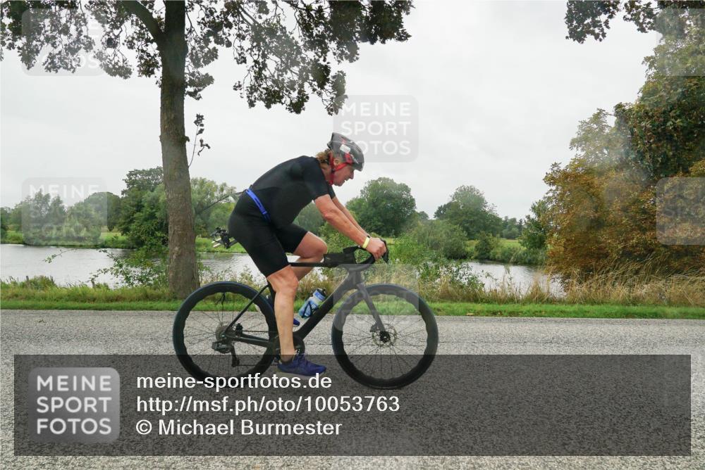 30.08.2026 - Elbe Triathlon Hamburg Michael Burmester http://msf.ph/oto/10053763 30.08.2026 10:36:22 Radfahren 785, 938, 1012, 1096 meine-sportfotos.de