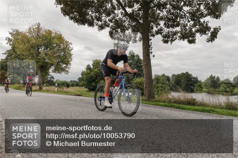 30.08.2026 - Elbe Triathlon Hamburg Michael Burmester http://msf.ph/oto/10053790 30.08.2026 10:53:15 Radfahren 455, 893, 1092, 1225, 1245, 1345 meine-sportfotos.de