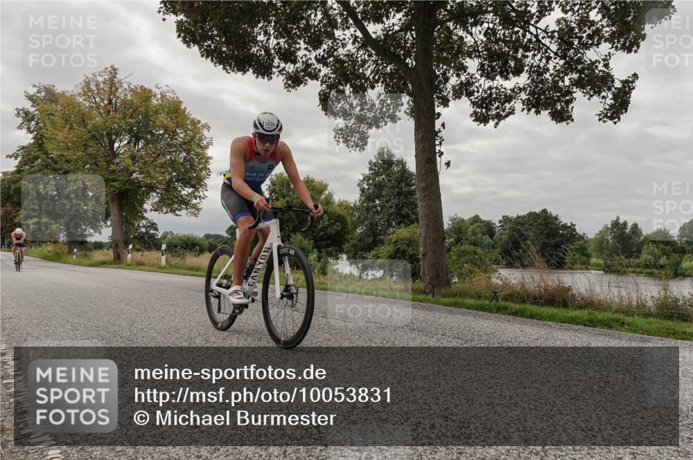 30.08.2026 - Elbe Triathlon Hamburg Michael Burmester http://msf.ph/oto/10053831 30.08.2026 10:53:40 Radfahren 1435, 1438 meine-sportfotos.de