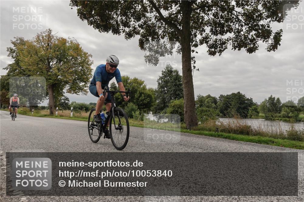 30.08.2026 - Elbe Triathlon Hamburg Michael Burmester http://msf.ph/oto/10053840 30.08.2026 10:53:55 Radfahren 1175, 1326, 1338 meine-sportfotos.de