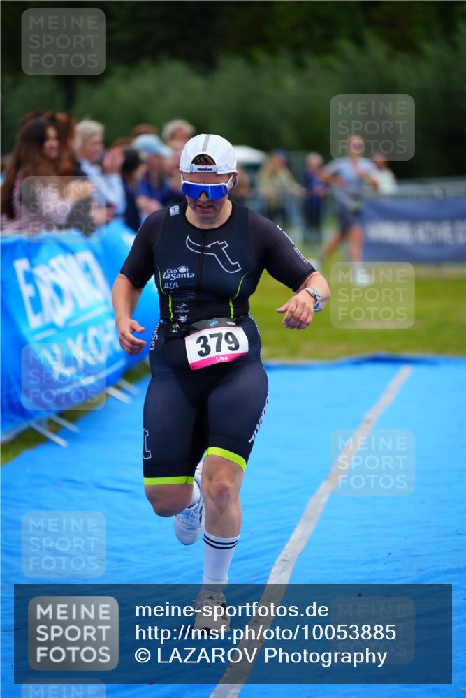 30.08.2026 - Elbe Triathlon Hamburg LAZAROV Photography http://msf.ph/oto/10053885 30.08.2026 10:52:35 Ziel 379 meine-sportfotos.de