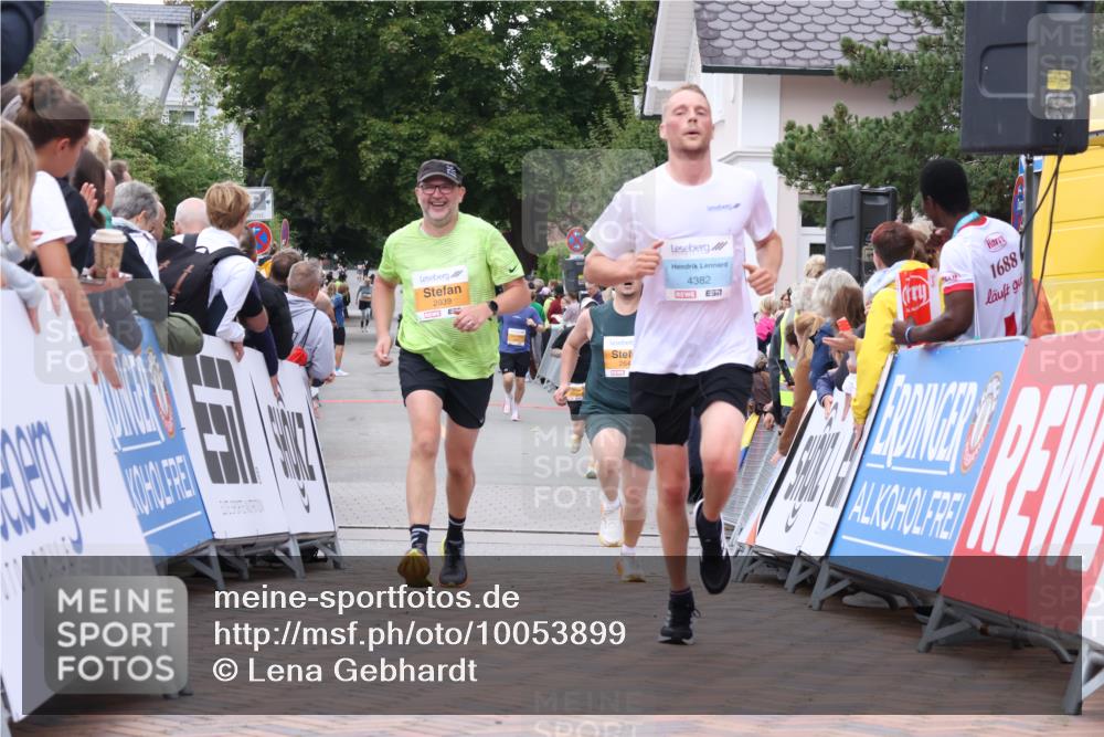 30.08.2026 - Blankeneser Heldenlauf Lena Gebhardt http://msf.ph/oto/10053899 30.08.2026 12:05:08 Ziel 2039, 2640, 4382 meine-sportfotos.de