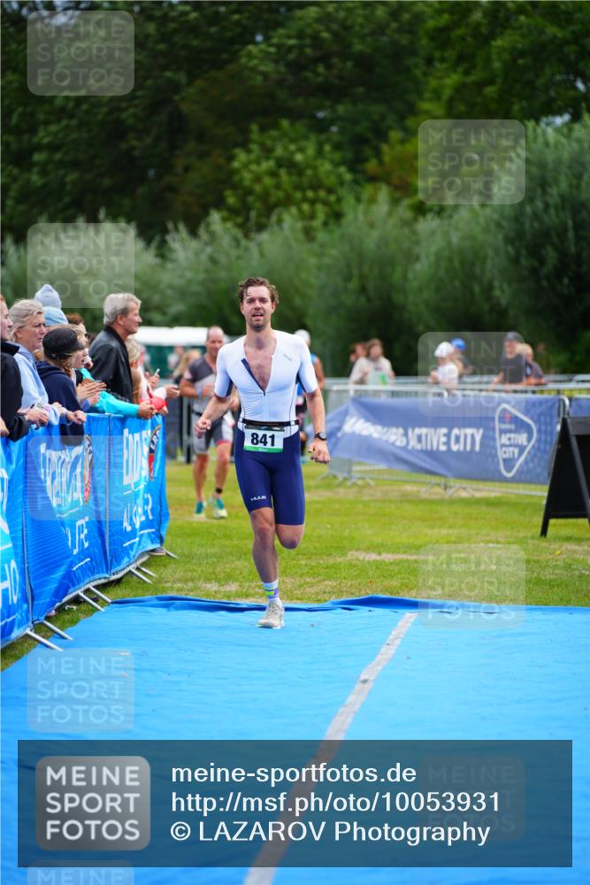 30.08.2026 - Elbe Triathlon Hamburg LAZAROV Photography http://msf.ph/oto/10053931 30.08.2026 10:52:57 Ziel 260, 281, 841 meine-sportfotos.de