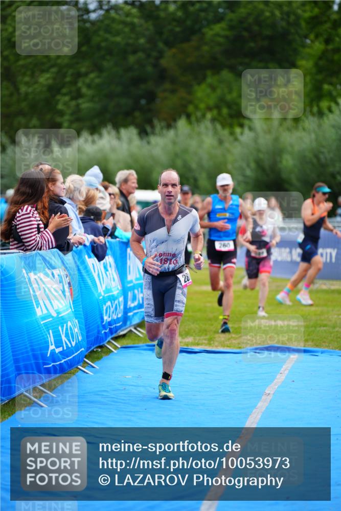 30.08.2026 - Elbe Triathlon Hamburg LAZAROV Photography http://msf.ph/oto/10053973 30.08.2026 10:53:02 Ziel 260, 281, 389, 533, 841 meine-sportfotos.de