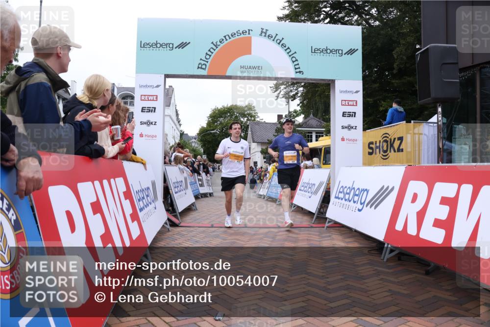 30.08.2026 - Blankeneser Heldenlauf Lena Gebhardt http://msf.ph/oto/10054007 30.08.2026 12:05:18 Ziel 2039, 2471, 2640, 2665, 2708, 2932 meine-sportfotos.de