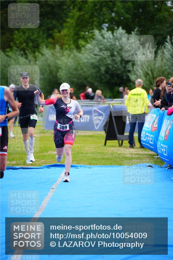 30.08.2026 - Elbe Triathlon Hamburg LAZAROV Photography http://msf.ph/oto/10054009 30.08.2026 10:53:04 Ziel 260, 281, 389, 533 meine-sportfotos.de