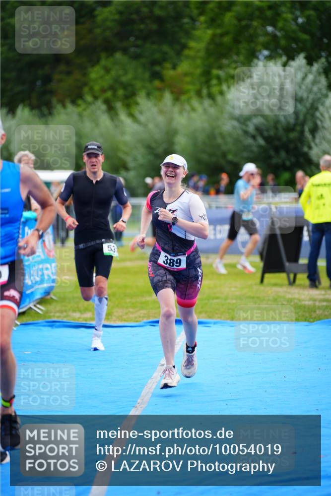 30.08.2026 - Elbe Triathlon Hamburg LAZAROV Photography http://msf.ph/oto/10054019 30.08.2026 10:53:05 Ziel 260, 281, 389, 533 meine-sportfotos.de