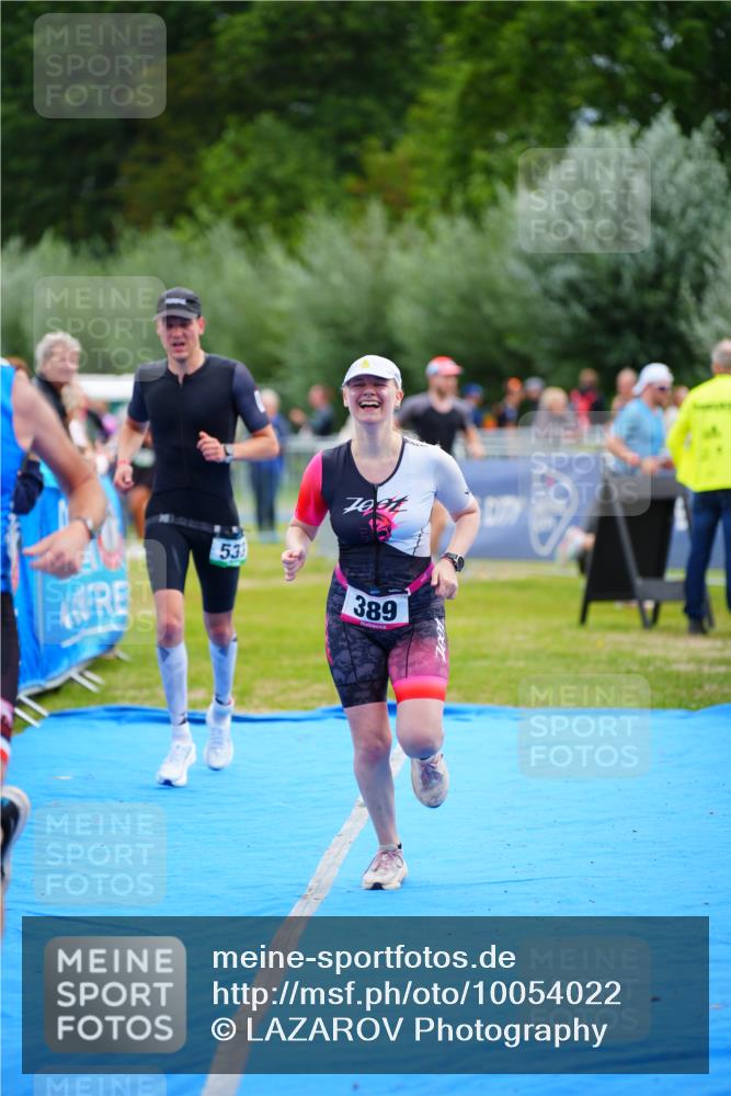 30.08.2026 - Elbe Triathlon Hamburg LAZAROV Photography http://msf.ph/oto/10054022 30.08.2026 10:53:06 Ziel 260, 281, 389, 533 meine-sportfotos.de