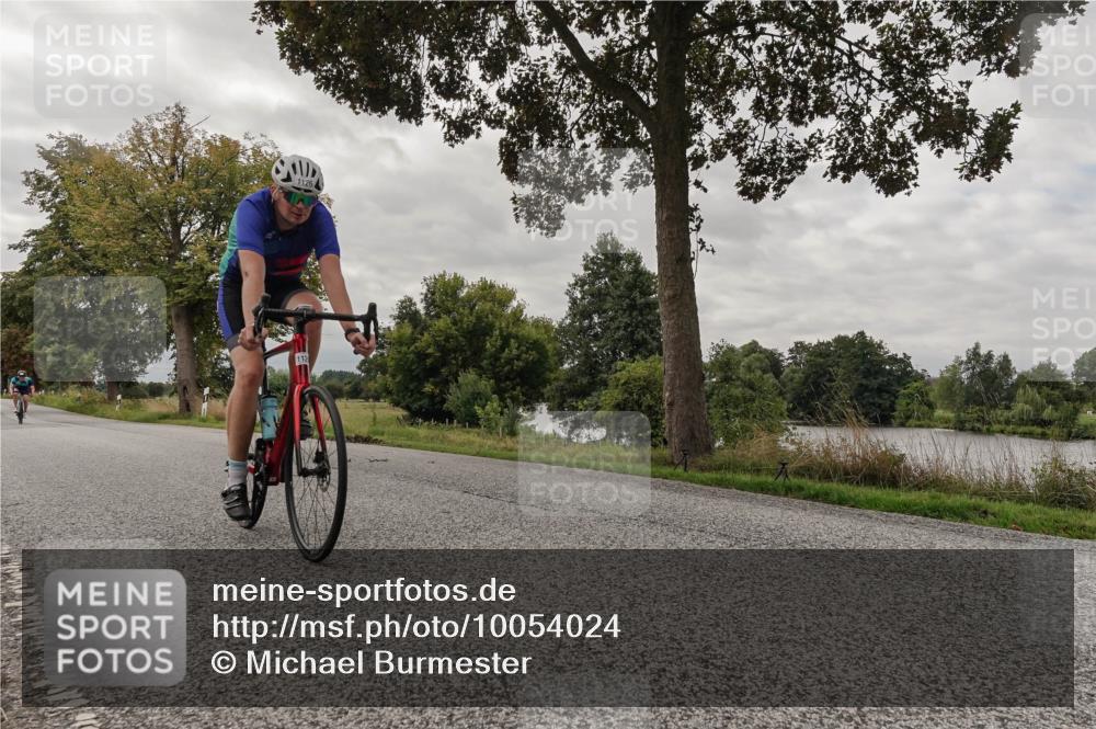 30.08.2026 - Elbe Triathlon Hamburg Michael Burmester http://msf.ph/oto/10054024 30.08.2026 10:56:51 Radfahren 974, 1026, 1126, 1191, 1193, 1276 meine-sportfotos.de