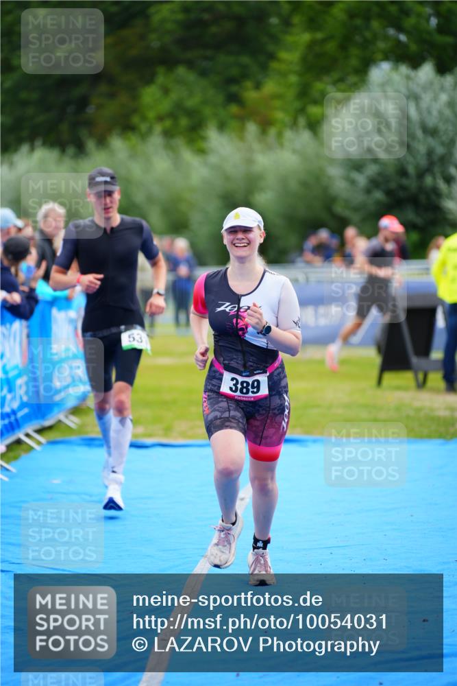 30.08.2026 - Elbe Triathlon Hamburg LAZAROV Photography http://msf.ph/oto/10054031 30.08.2026 10:53:06 Ziel 260, 281, 389, 533 meine-sportfotos.de