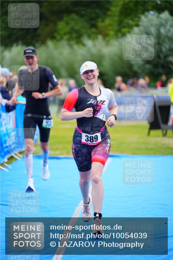 30.08.2026 - Elbe Triathlon Hamburg LAZAROV Photography http://msf.ph/oto/10054039 30.08.2026 10:53:06 Ziel 260, 281, 389, 533 meine-sportfotos.de