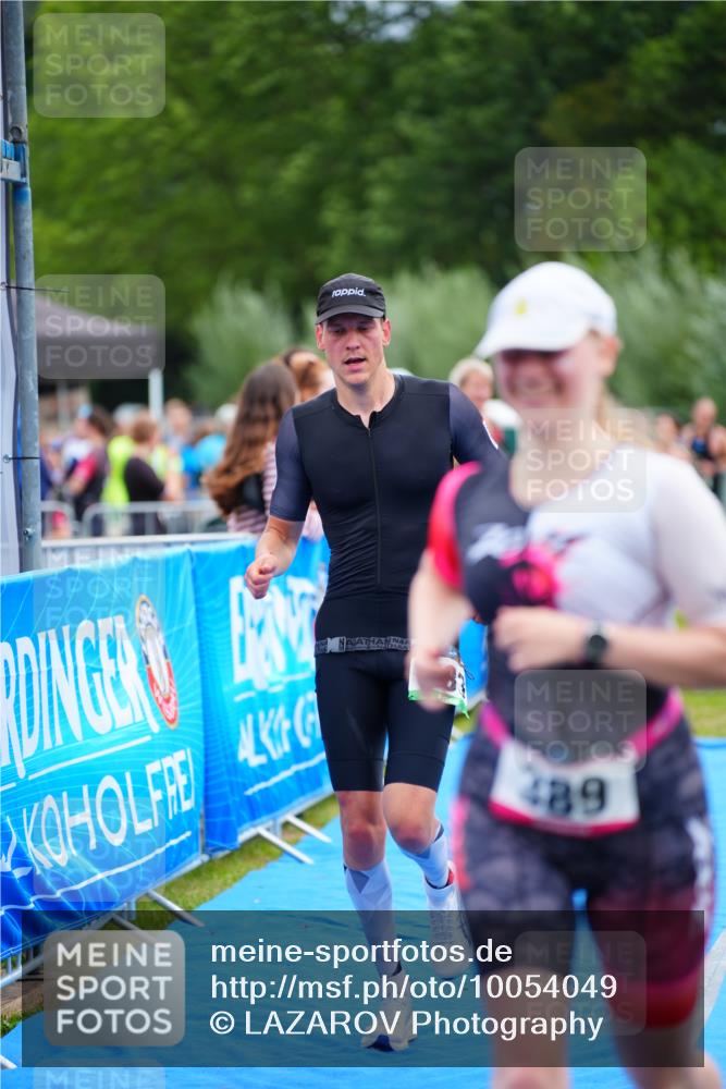 30.08.2026 - Elbe Triathlon Hamburg LAZAROV Photography http://msf.ph/oto/10054049 30.08.2026 10:53:07 Ziel 260, 281, 389, 533 meine-sportfotos.de