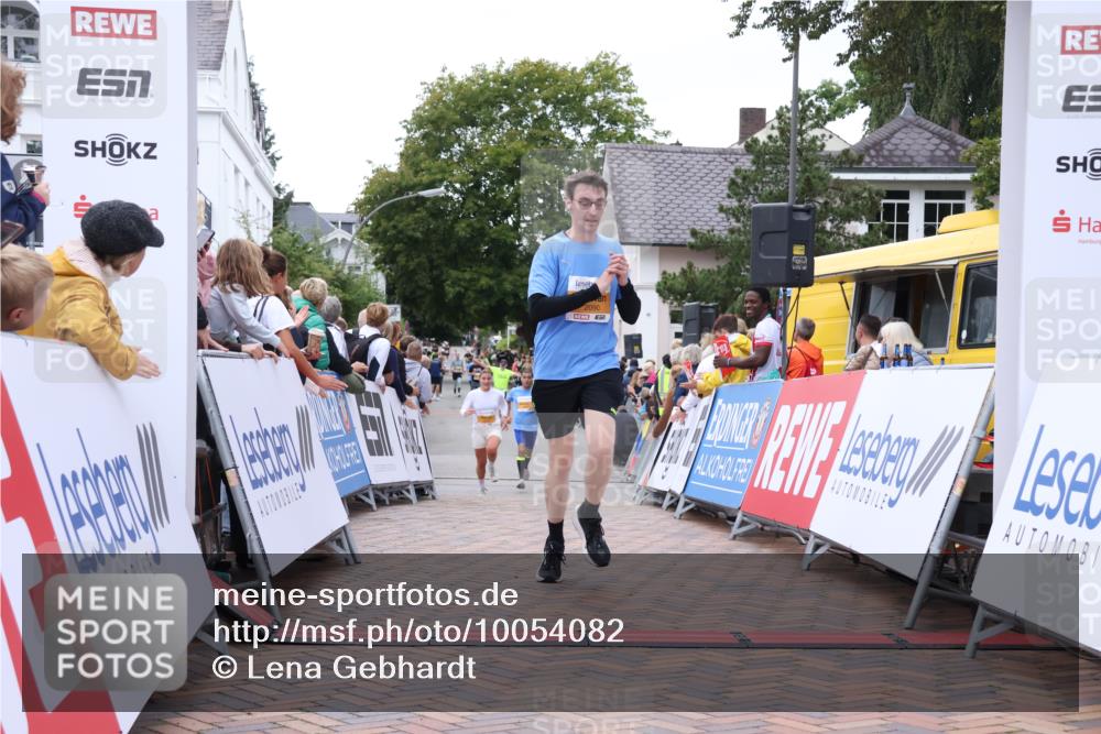 30.08.2026 - Blankeneser Heldenlauf Lena Gebhardt http://msf.ph/oto/10054082 30.08.2026 12:05:33 Ziel 2090, 2428 meine-sportfotos.de