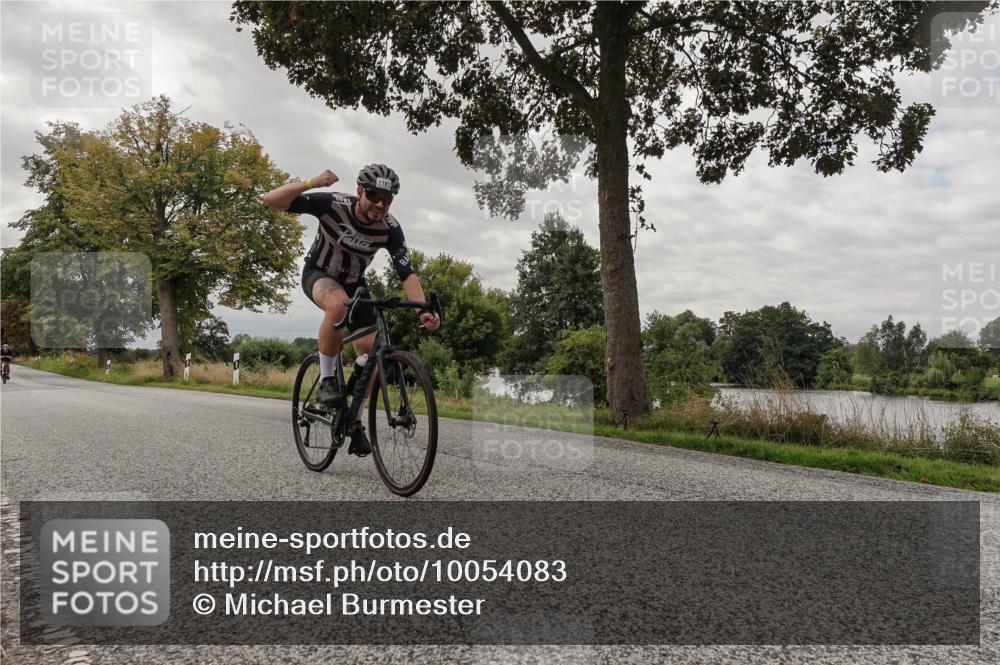 30.08.2026 - Elbe Triathlon Hamburg Michael Burmester http://msf.ph/oto/10054083 30.08.2026 10:57:47 Radfahren 1170, 1183 meine-sportfotos.de