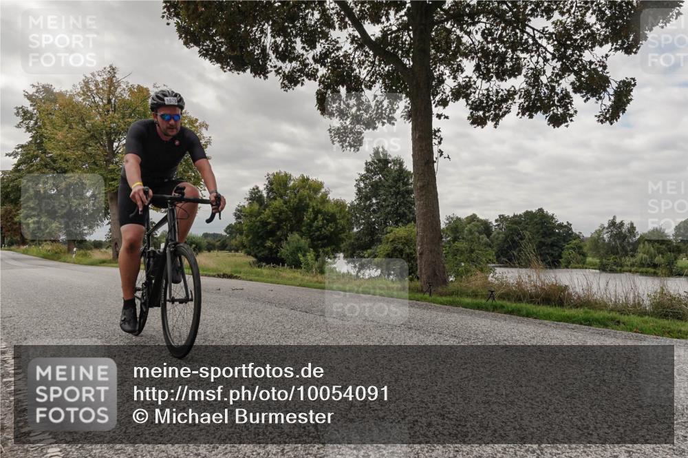 30.08.2026 - Elbe Triathlon Hamburg Michael Burmester http://msf.ph/oto/10054091 30.08.2026 10:57:58 Radfahren 1078, 1371, 1385 meine-sportfotos.de