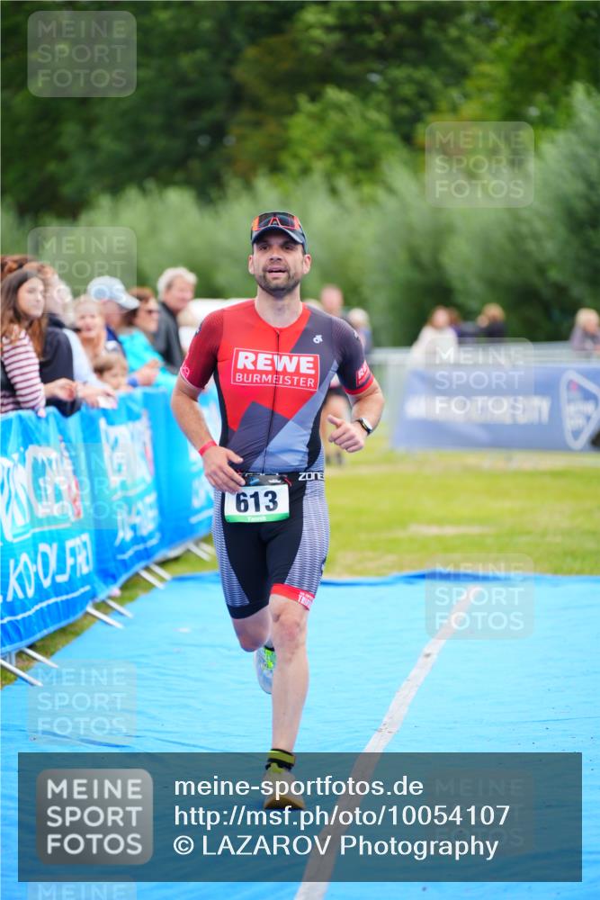 30.08.2026 - Elbe Triathlon Hamburg LAZAROV Photography http://msf.ph/oto/10054107 30.08.2026 10:53:40 Ziel 613 meine-sportfotos.de