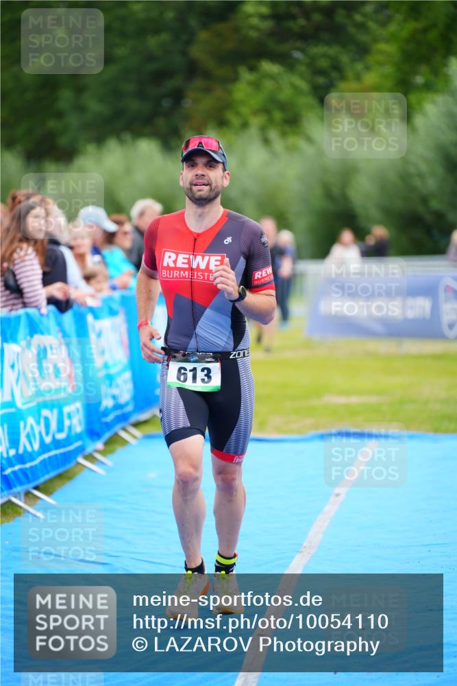 30.08.2026 - Elbe Triathlon Hamburg LAZAROV Photography http://msf.ph/oto/10054110 30.08.2026 10:53:40 Ziel 613 meine-sportfotos.de
