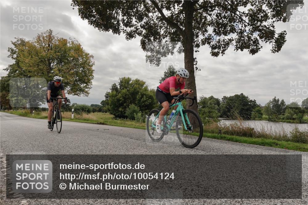 30.08.2026 - Elbe Triathlon Hamburg Michael Burmester http://msf.ph/oto/10054124 30.08.2026 10:58:48 Radfahren 1051, 1434 meine-sportfotos.de