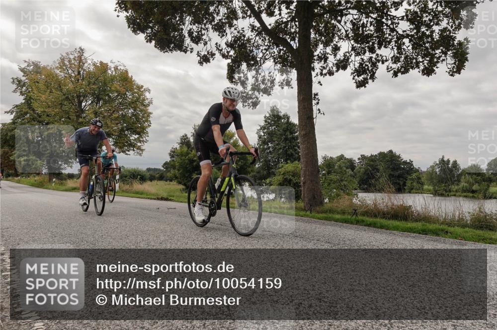 30.08.2026 - Elbe Triathlon Hamburg Michael Burmester http://msf.ph/oto/10054159 30.08.2026 10:59:35 Radfahren 1050, 1172, 1189, 1234, 1332 meine-sportfotos.de