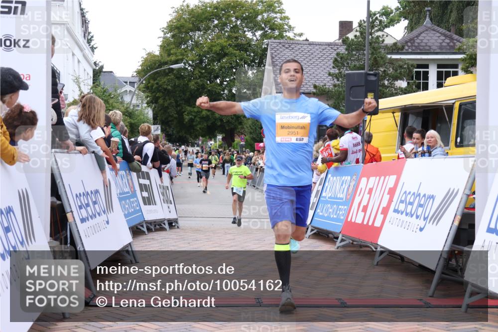 30.08.2026 - Blankeneser Heldenlauf Lena Gebhardt http://msf.ph/oto/10054162 30.08.2026 12:05:38 Ziel 2090, 2195, 2428, 2951, 4381 meine-sportfotos.de