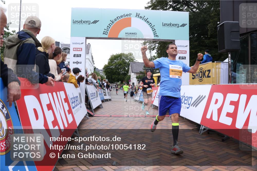 30.08.2026 - Blankeneser Heldenlauf Lena Gebhardt http://msf.ph/oto/10054182 30.08.2026 12:05:39 Ziel 2090, 2195, 2428, 2951, 4381 meine-sportfotos.de
