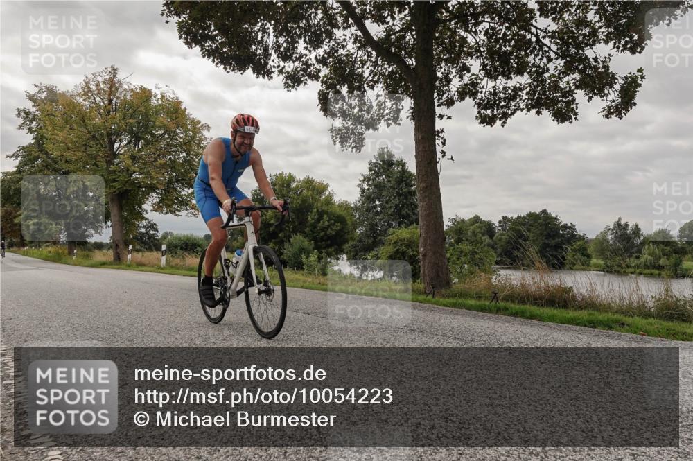 30.08.2026 - Elbe Triathlon Hamburg Michael Burmester http://msf.ph/oto/10054223 30.08.2026 11:00:15 Radfahren 1214, 1249, 1333, 1369 meine-sportfotos.de