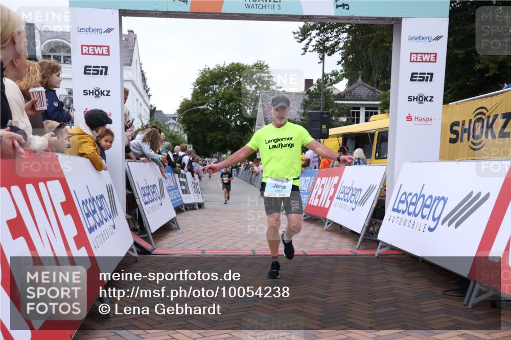 30.08.2026 - Blankeneser Heldenlauf Lena Gebhardt http://msf.ph/oto/10054238 30.08.2026 12:05:42 Ziel 2195, 2428, 2951, 4381 meine-sportfotos.de