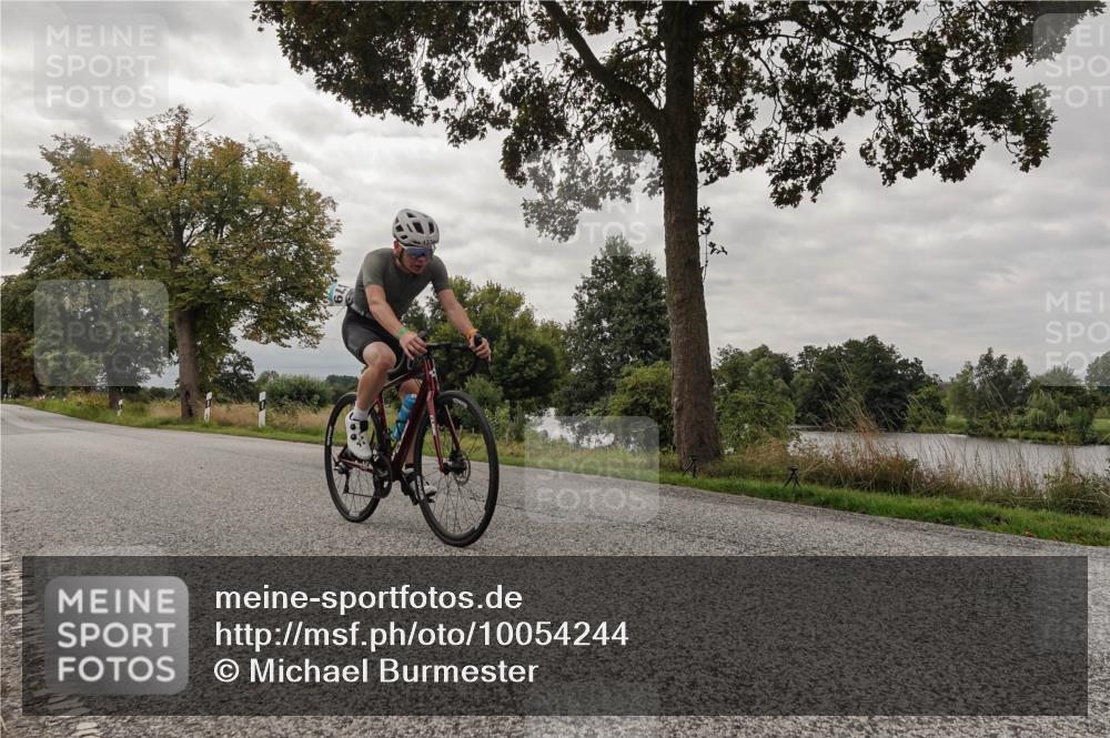 30.08.2026 - Elbe Triathlon Hamburg Michael Burmester http://msf.ph/oto/10054244 30.08.2026 11:00:27 Radfahren 1129, 1237, 1322, 1379, 1455 meine-sportfotos.de
