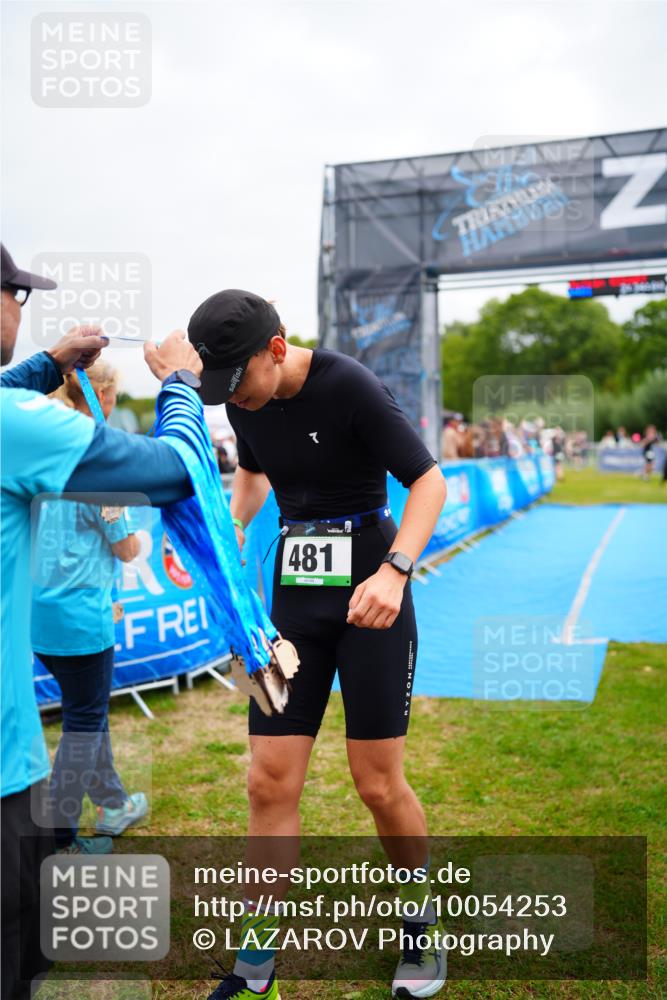 30.08.2026 - Elbe Triathlon Hamburg LAZAROV Photography http://msf.ph/oto/10054253 30.08.2026 10:54:10 Ziel 481 meine-sportfotos.de