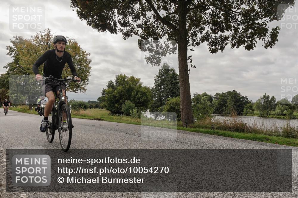 30.08.2026 - Elbe Triathlon Hamburg Michael Burmester http://msf.ph/oto/10054270 30.08.2026 11:01:01 Radfahren 1011, 1149, 1230, 1426 meine-sportfotos.de