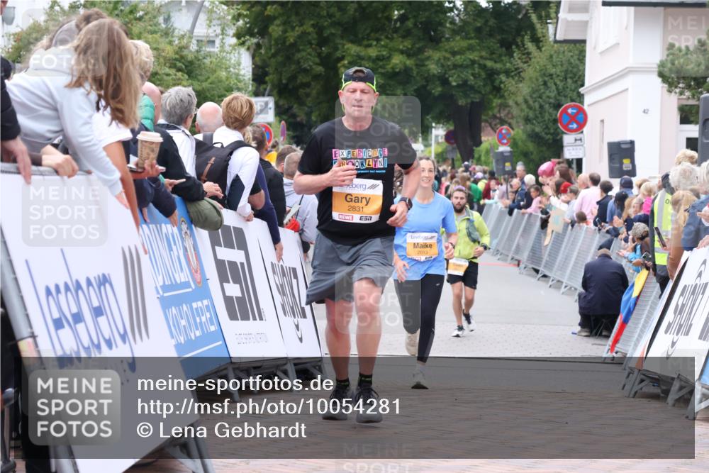 30.08.2026 - Blankeneser Heldenlauf Lena Gebhardt http://msf.ph/oto/10054281 30.08.2026 12:05:47 Ziel 2195, 2813, 2831, 4381 meine-sportfotos.de