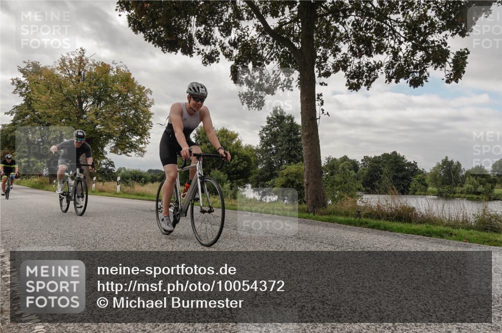 30.08.2026 - Elbe Triathlon Hamburg Michael Burmester http://msf.ph/oto/10054372 30.08.2026 11:03:18 Radfahren 1161, 1246, 1378 meine-sportfotos.de