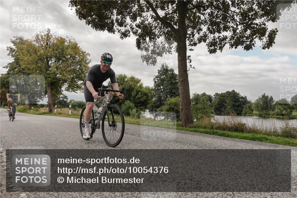 30.08.2026 - Elbe Triathlon Hamburg Michael Burmester http://msf.ph/oto/10054376 30.08.2026 11:03:19 Radfahren 1161, 1246, 1378 meine-sportfotos.de