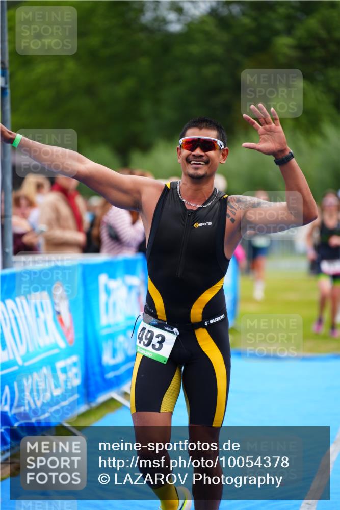 30.08.2026 - Elbe Triathlon Hamburg LAZAROV Photography http://msf.ph/oto/10054378 30.08.2026 10:55:19 Ziel 353, 438, 493, 519, 663 meine-sportfotos.de
