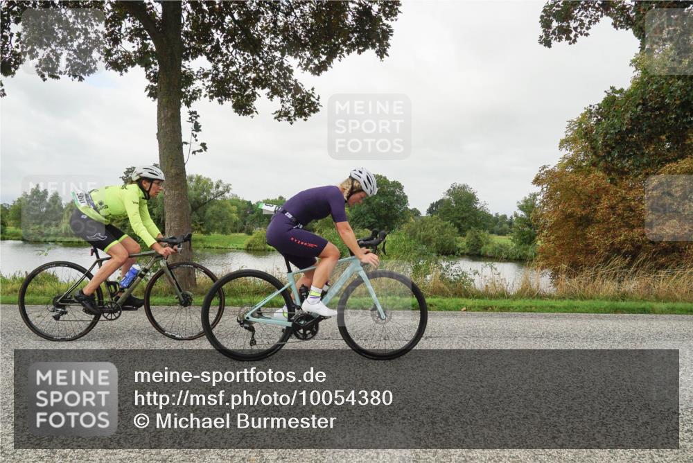 30.08.2026 - Elbe Triathlon Hamburg Michael Burmester http://msf.ph/oto/10054380 30.08.2026 10:47:06 Radfahren 518, 906, 923, 980, 997 meine-sportfotos.de