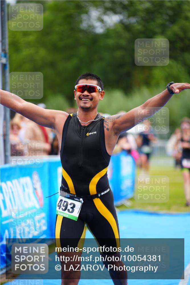 30.08.2026 - Elbe Triathlon Hamburg LAZAROV Photography http://msf.ph/oto/10054381 30.08.2026 10:55:19 Ziel 353, 438, 493, 519, 663 meine-sportfotos.de