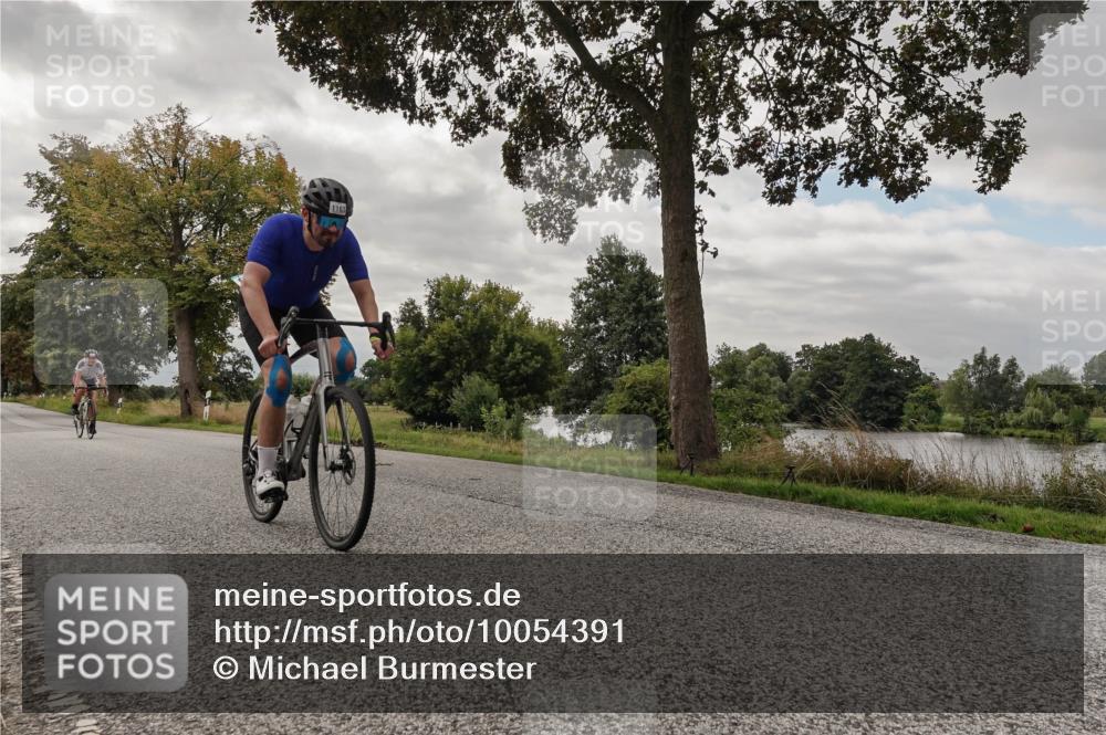 30.08.2026 - Elbe Triathlon Hamburg Michael Burmester http://msf.ph/oto/10054391 30.08.2026 11:03:45 Radfahren 1163, 1411 meine-sportfotos.de